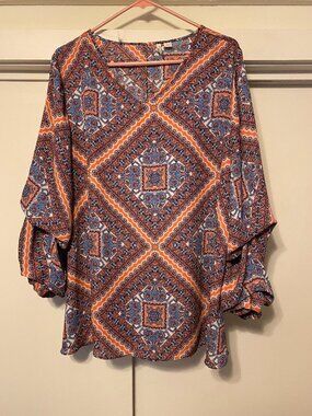 Cato Est. 1946, 3/4 length, double layered sleeve, blouse/tunic, size 14/16W